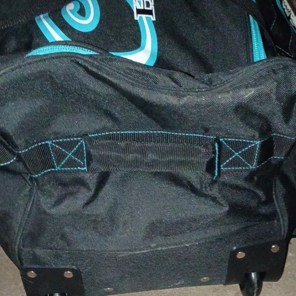 Black and Teal Women's Large Rolling  Dufflebag - Picture 6 of 8